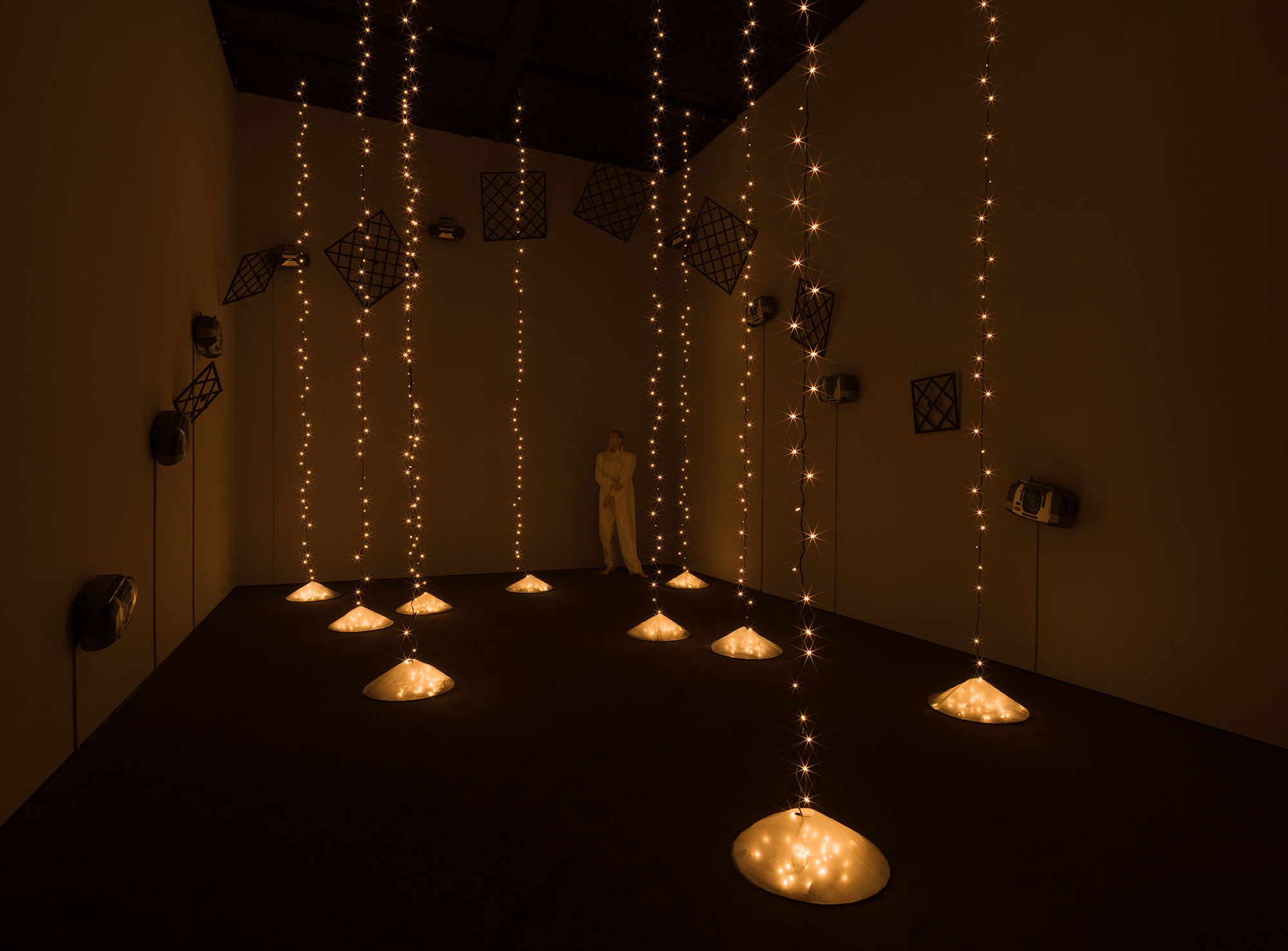 山*郎様 Brian Eno / Music for Installations Amazon.com: Music for Installations