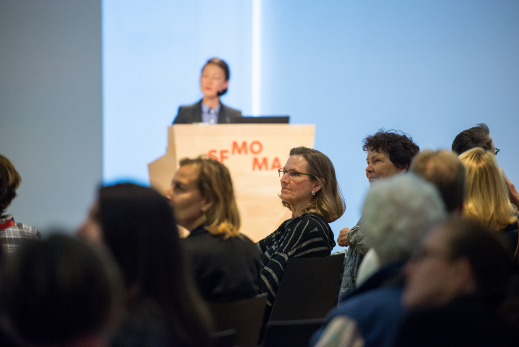 Audience and speaker gazing left