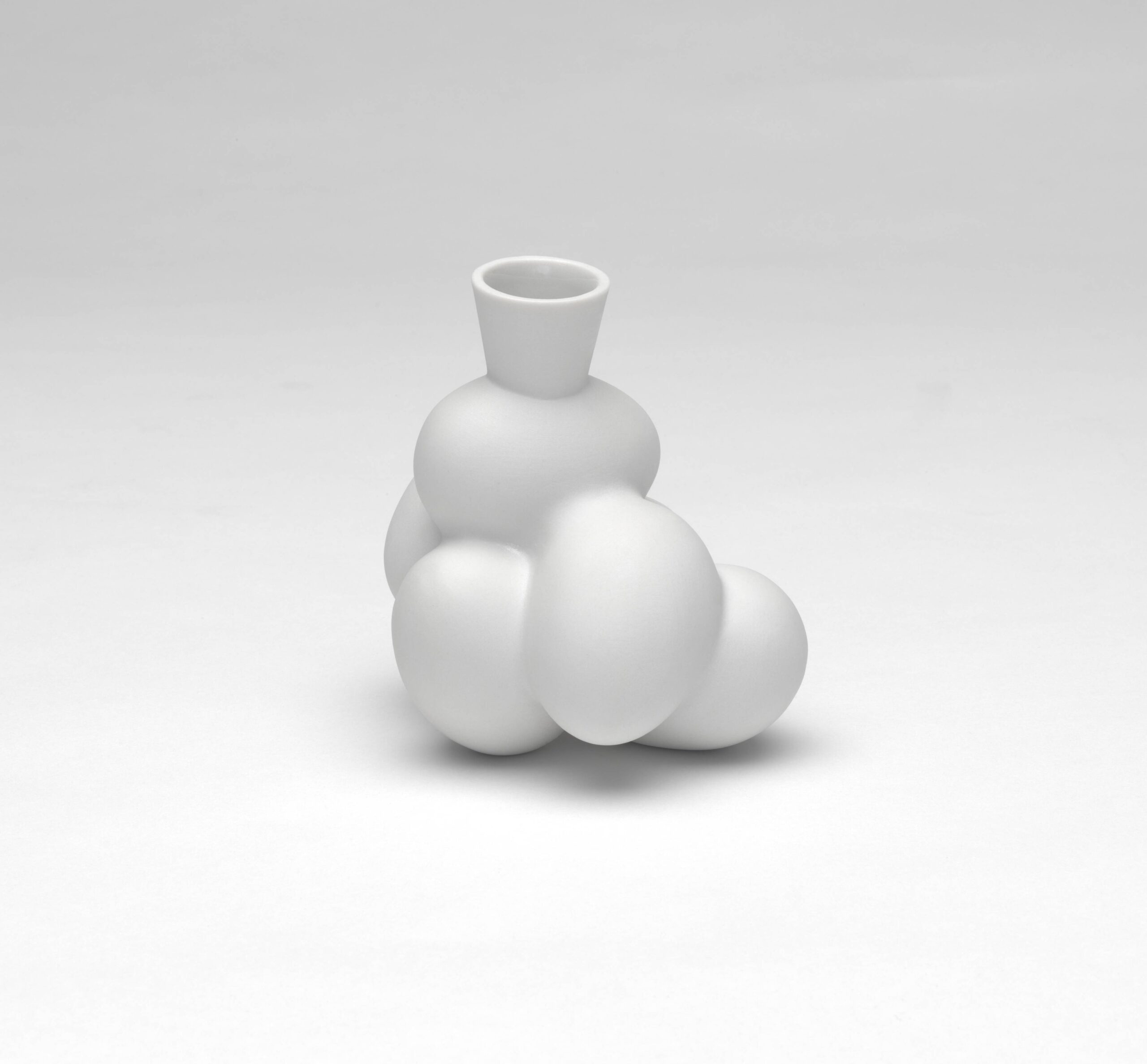 Marcel Wanders, Egg Vase, 1998 · SFMOMA